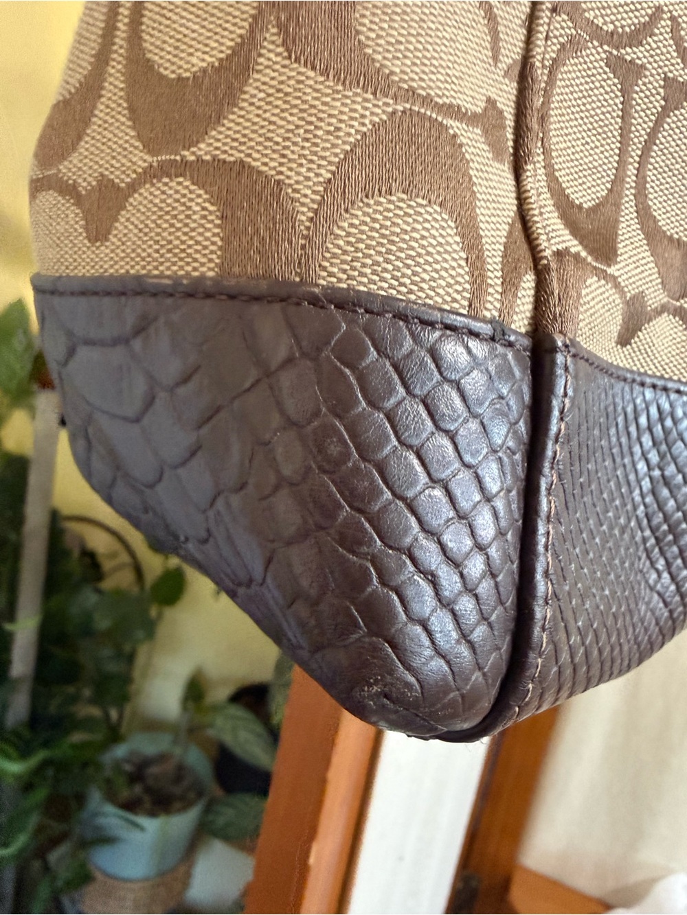 Coach Charlie Signature Python Hobo style - Picture 8 of 12